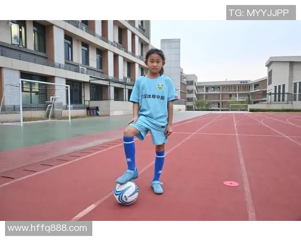 足球明星与球员心中偶像的榜样力量与影响力解析